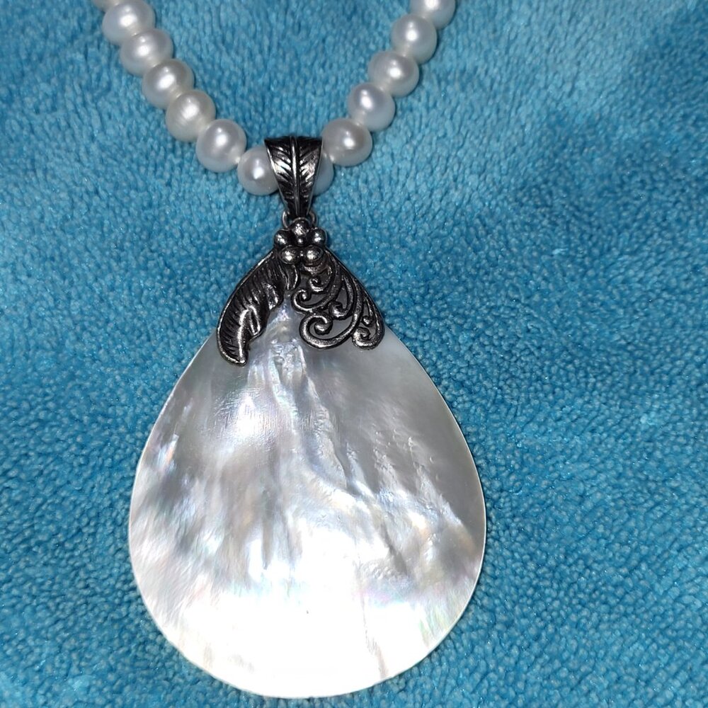 Genuine Cultured Pearls and Genuine Mother of Pearl Pendant w/ .925 Silver